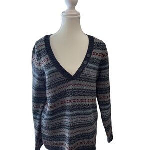 Vintage Northern Reflections V-Neck Fair Isle Sweater in Gray, Navy, Red
